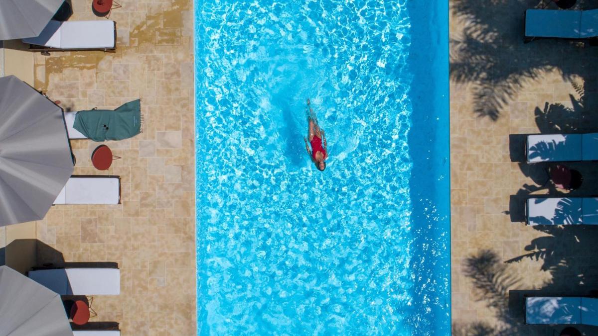 Piscine de l'établissement Résidence Omigna ou située à proximité