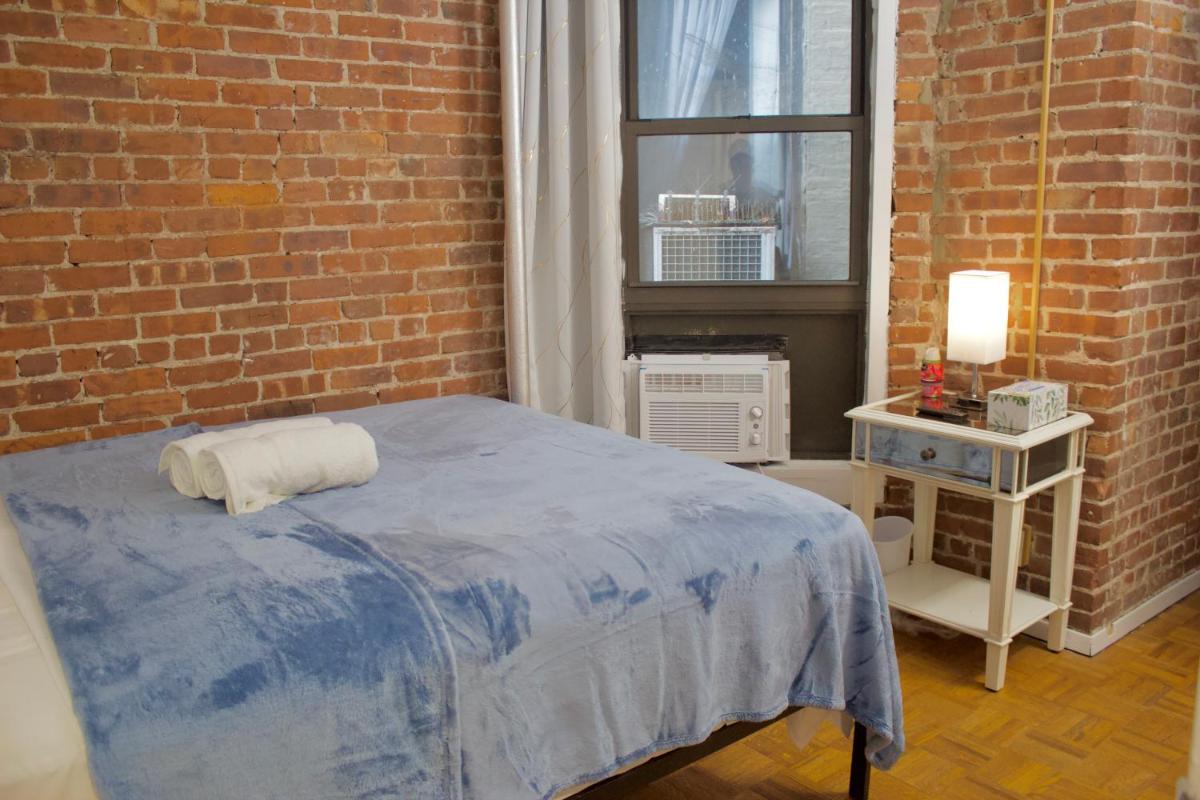 Suitetrails - One Block Away From Times Square!
