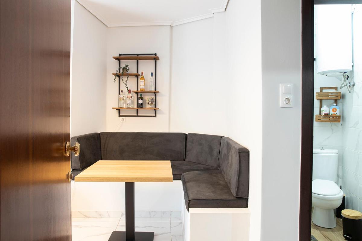 Dimo's Apartment - Hizvo