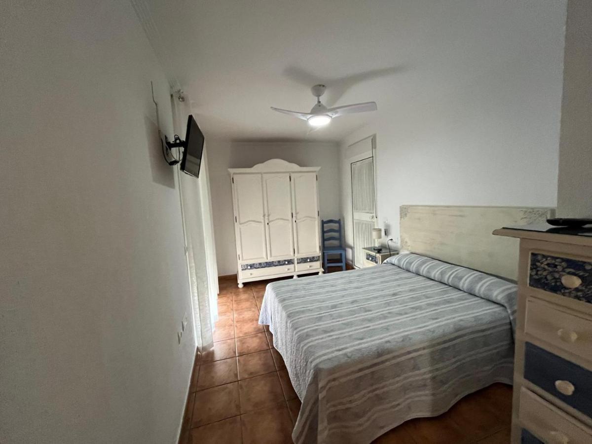 Apartamentos Turisticos Paraíso Andaluz - Housity