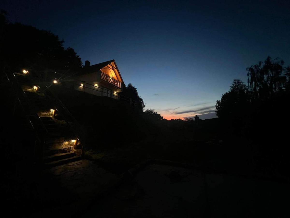 Chatki u Atki - Zawada Lanckorońska - Housity