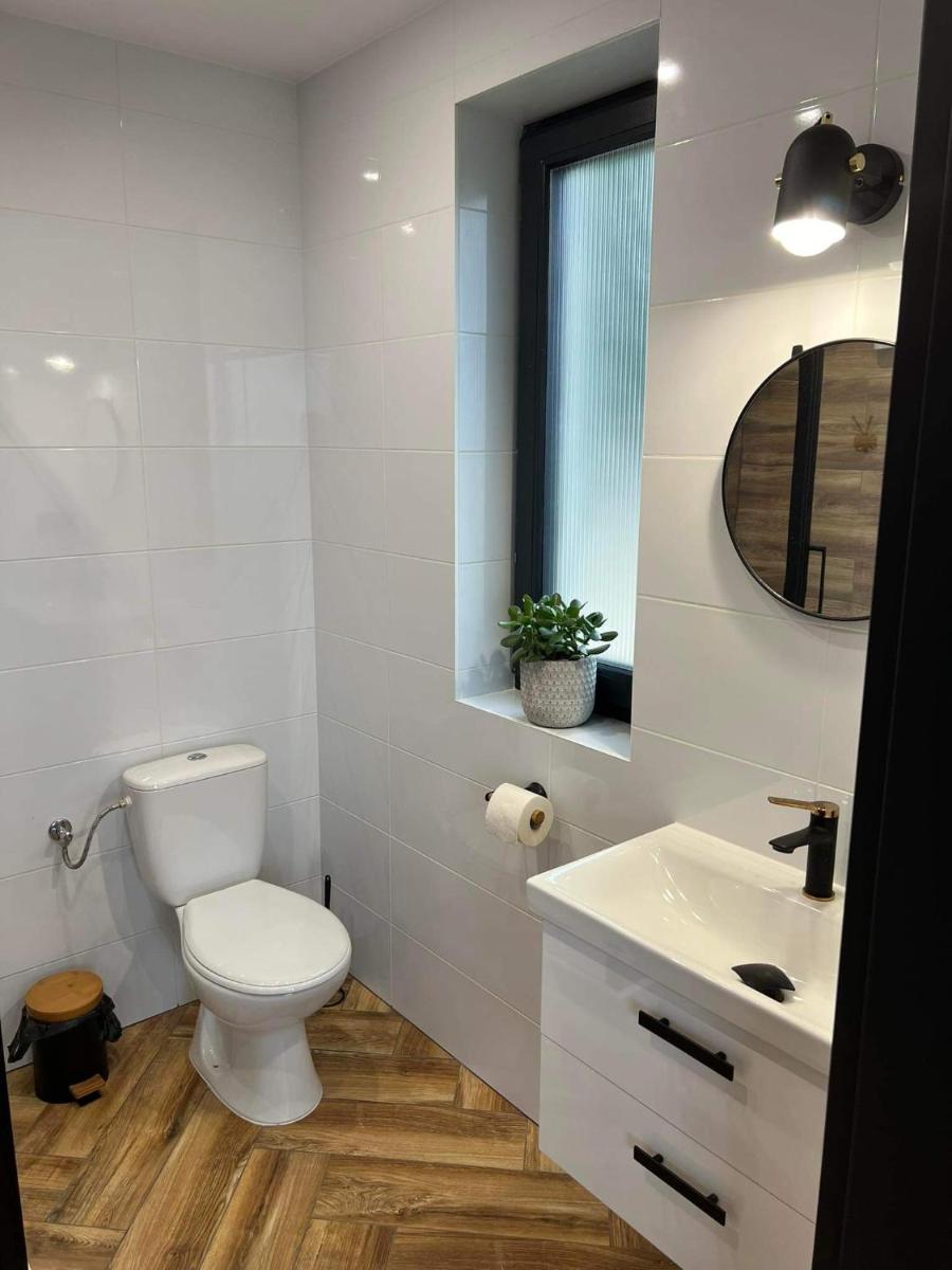 Chatki u Atki - Zawada Lanckorońska - Housity