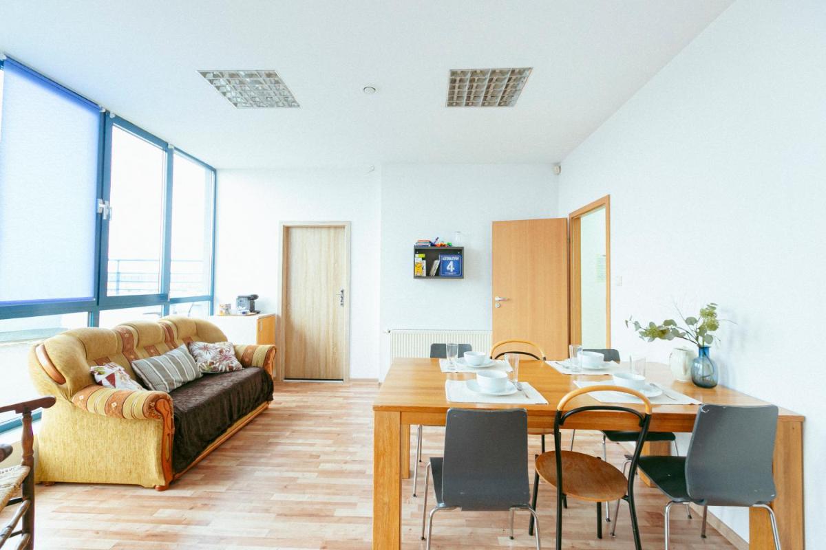 Hostel Metro Kabaty - Housity
