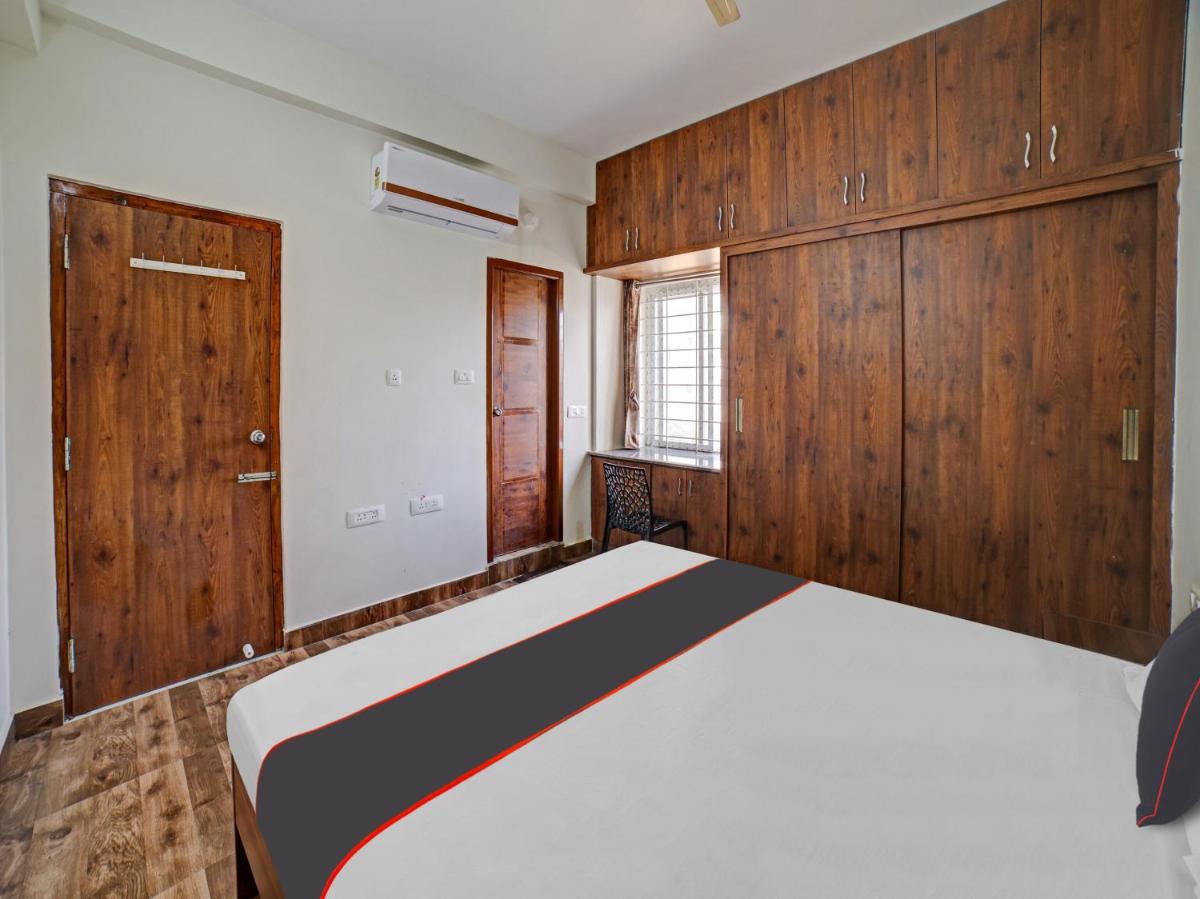 Collection O 81317 Shree Balaji Hospitality Services - Housity