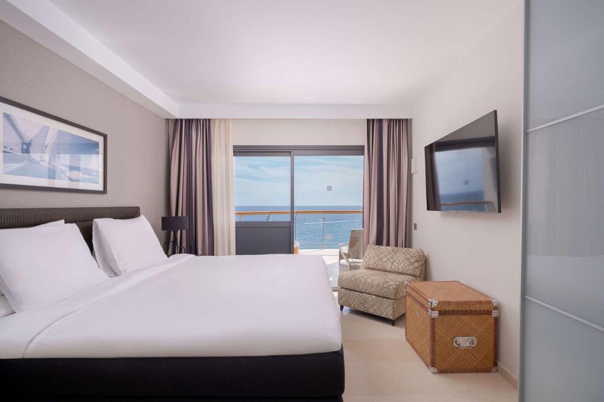 Cama o camas de una habitación en Radisson Blu Resort Gran Canaria