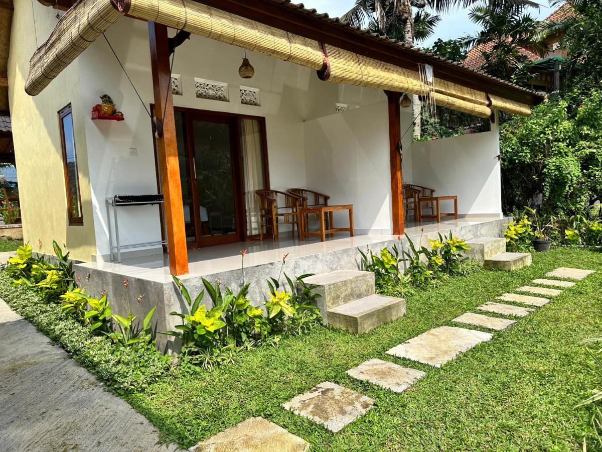 D'Janu Homestay - Housity