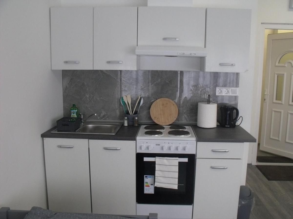 Zöld Nap Apartman - Housity