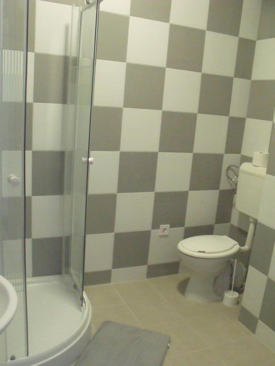 Zöld Nap Apartman - Housity