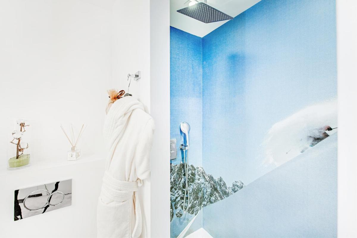Salle de bains dans l'établissement Hotel Pashmina Le Refuge