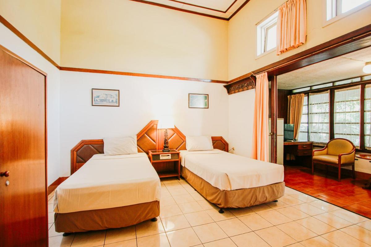 Hotel Bumi Asih Gedung Sate Bandung - Housity