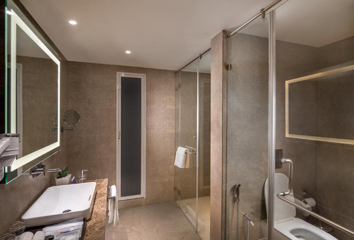 Nirvana Sarovar Portico Gorakhpur - Housity