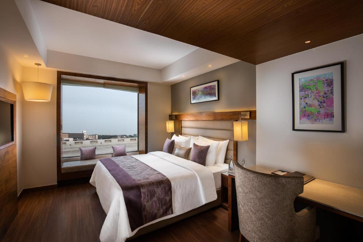 Nirvana Sarovar Portico Gorakhpur - Housity