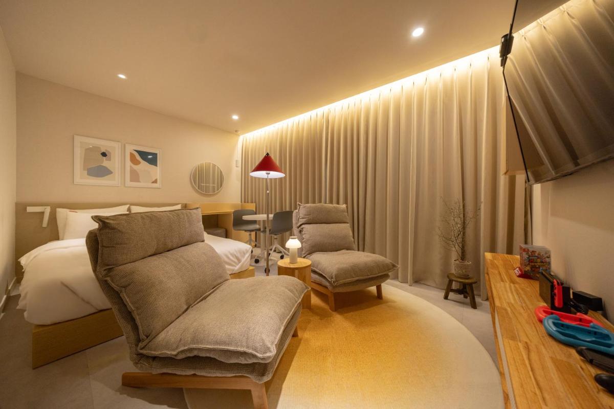 Nomad Aank Hotel Gumi - Housity