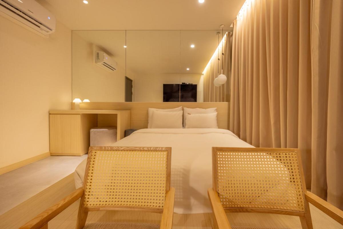Nomad Aank Hotel Gumi - Housity