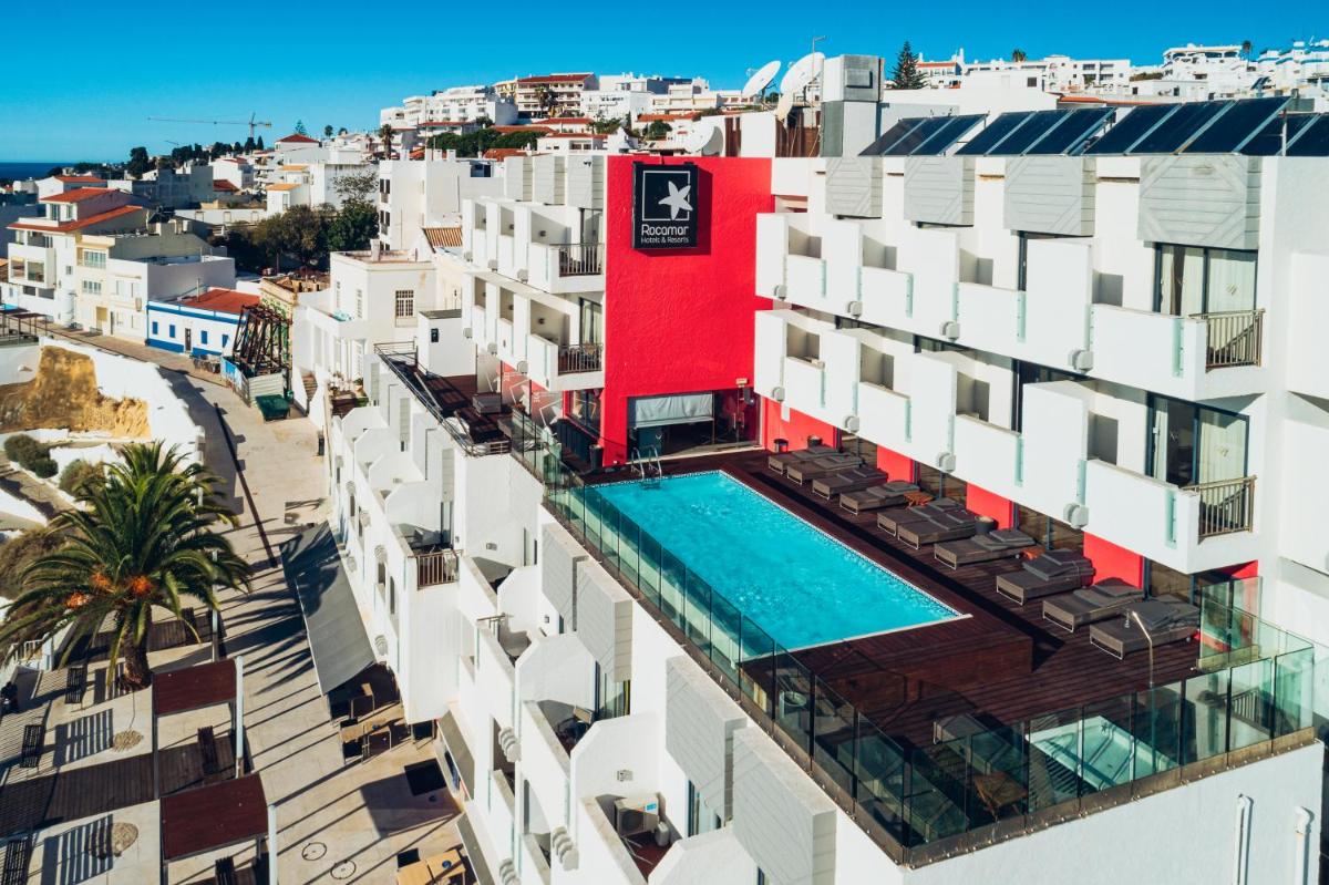O edifício onde o hotel está situado