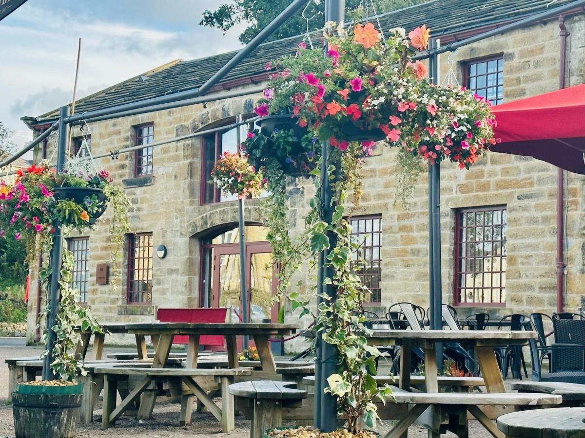 Turner - Turnbridge Guest House - Housity