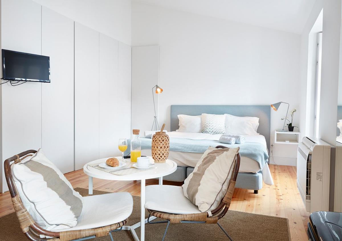 Canaan Lifestyle Apartments Lisbon Combro 77 2I by Get Your Stay - Housity
