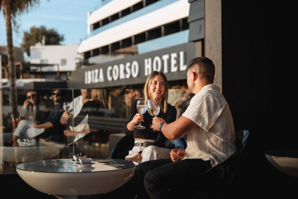 Clientes alojados en Ibiza Corso Hotel & Spa