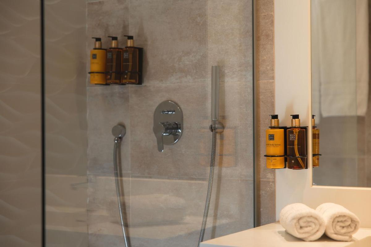 Un baño de Ibiza Corso Hotel & Spa