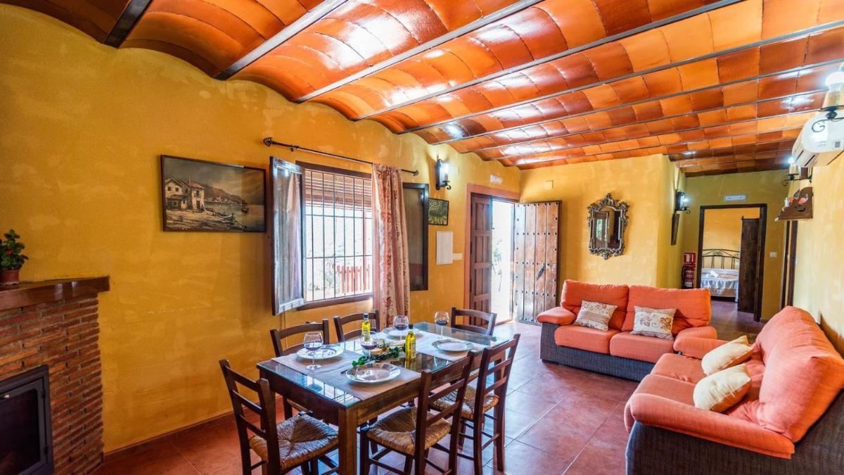 Casa Posada Algarinejo by Ruralidays - Housity