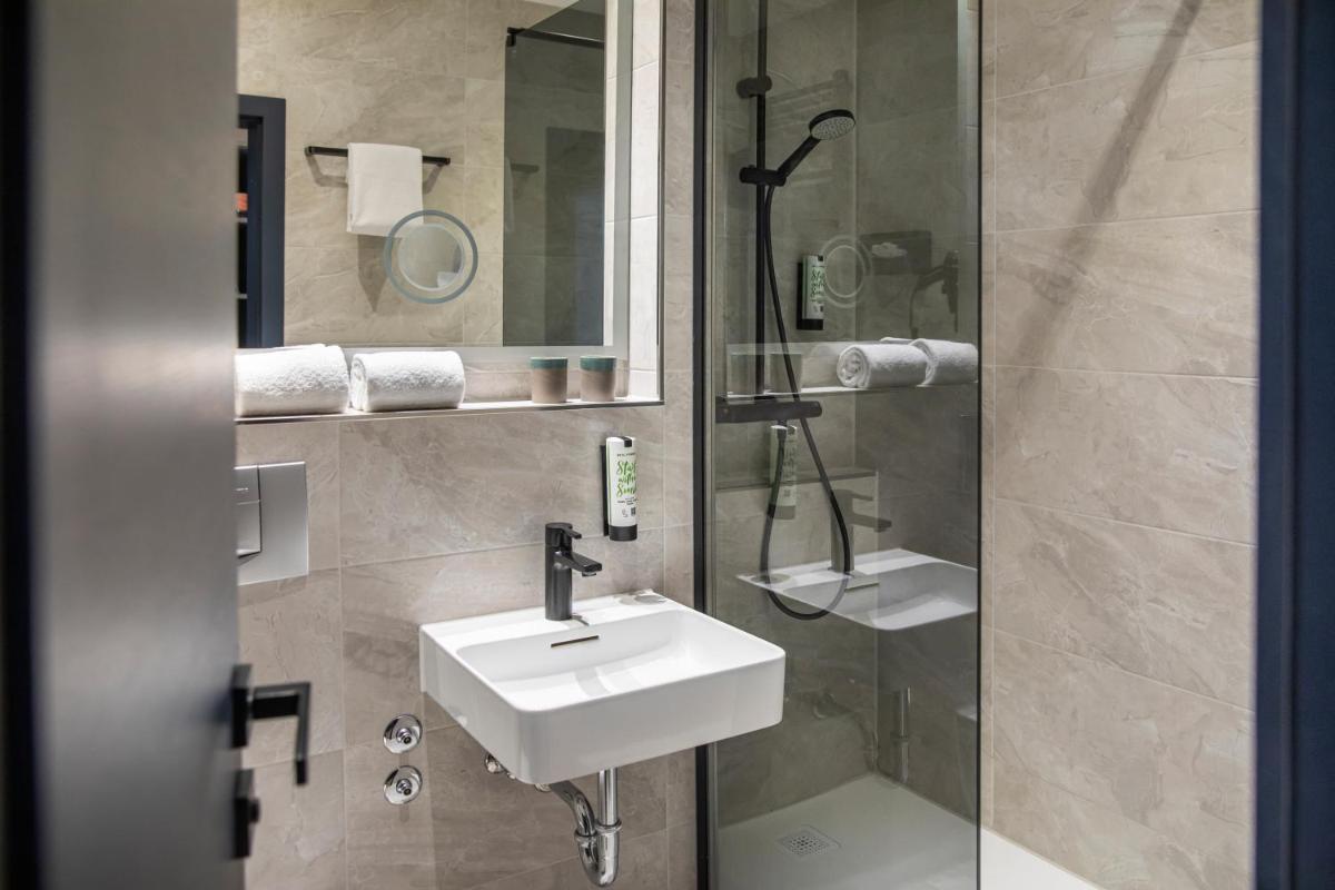 ACHAT Hotel Waldkirchen - Housity