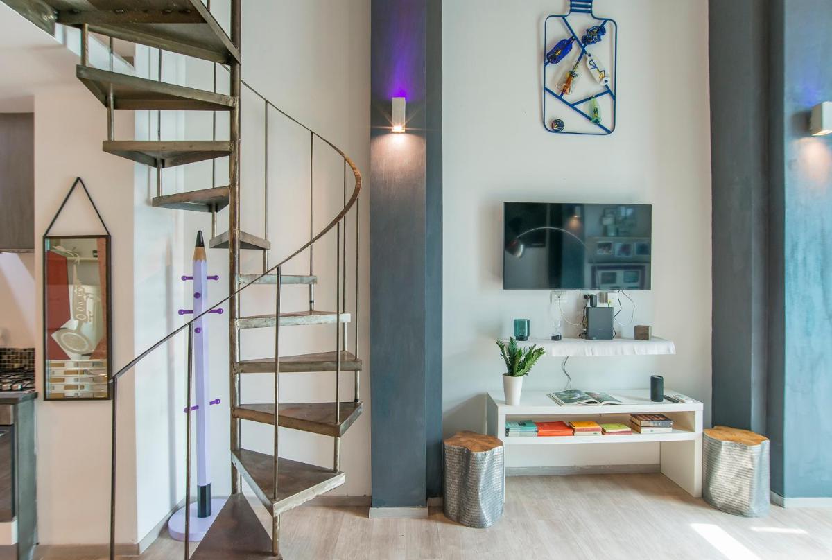 The Loft Gallery by Giulia - Housity