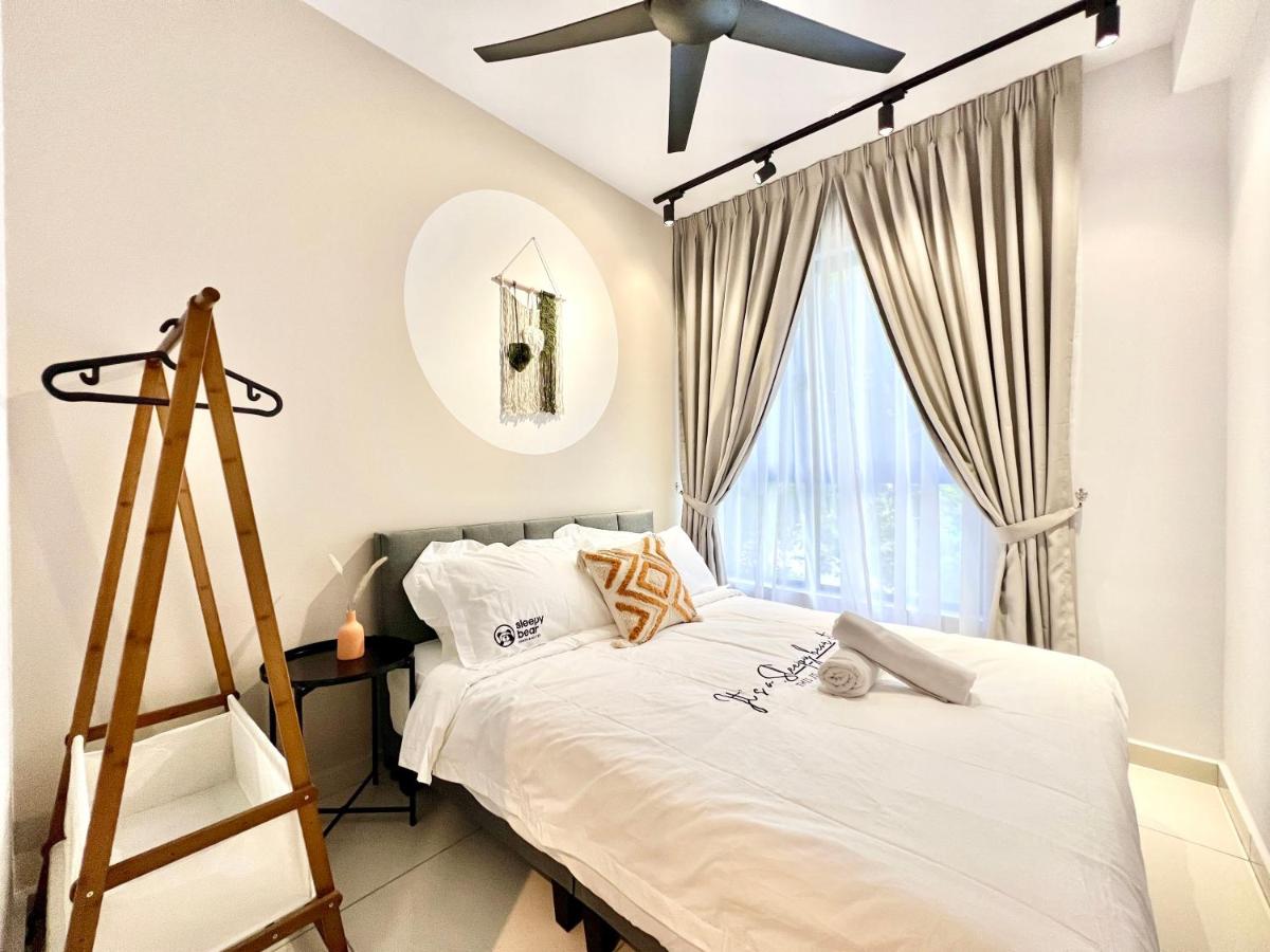 Gaia Residence, Gamuda Gardens Rawang by Sleepy Bear - Housity