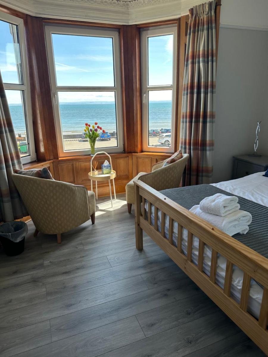 The Cairns Leven Fife - Housity