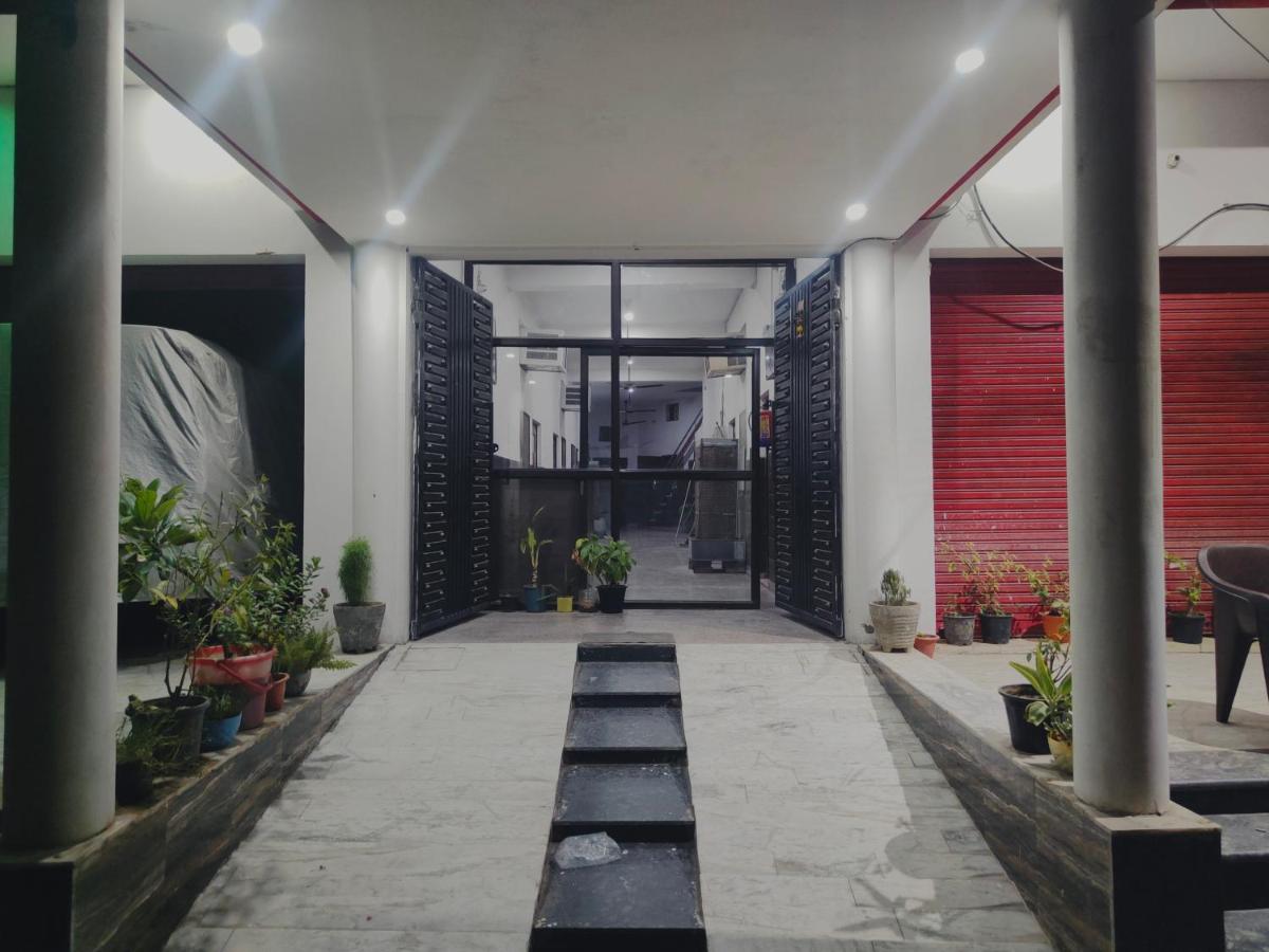 Krishna Guest House - Housity
