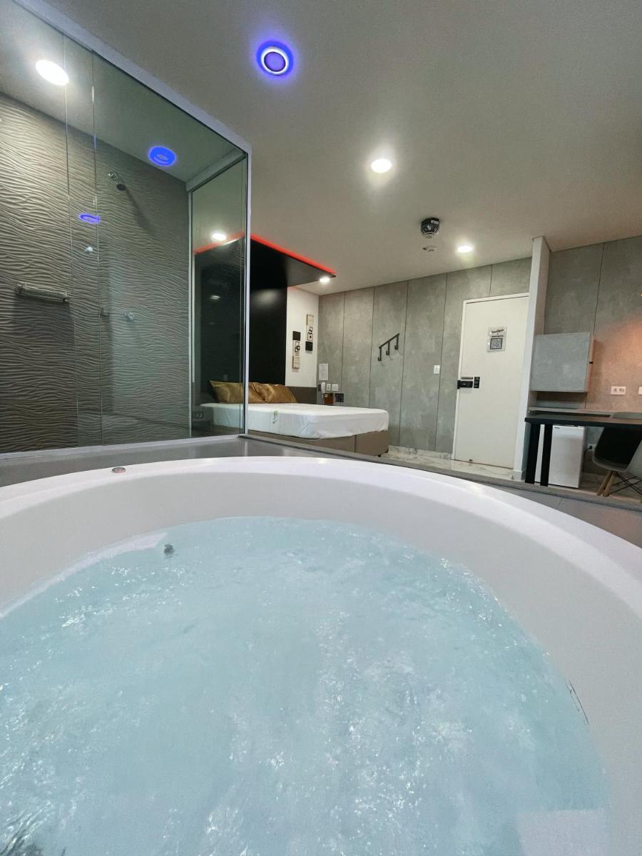 Green It Motel & Hotel - Housity