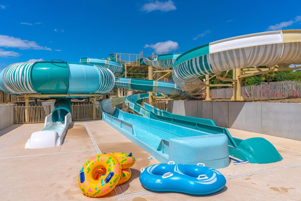 Camping Le Parc de Paris - Housity
