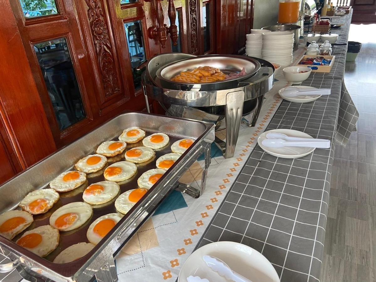Tanaporn resort bangsaphan - Housity