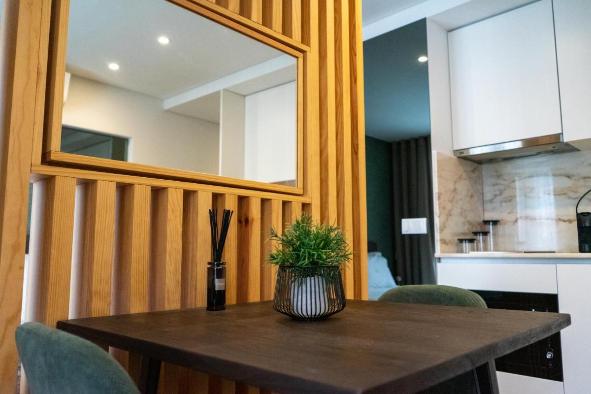 The Beautiful Ones Studio - Housity