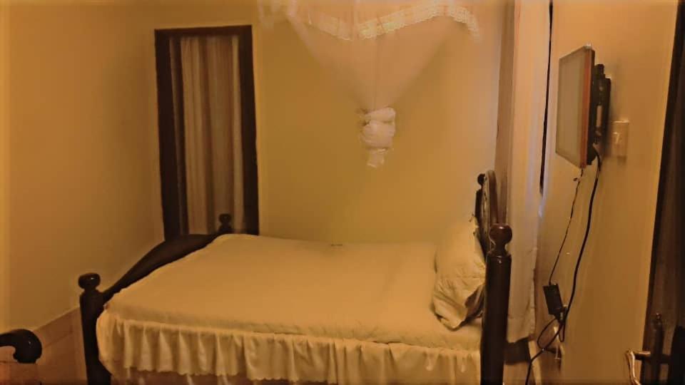 Snow view hotel kasese - Housity