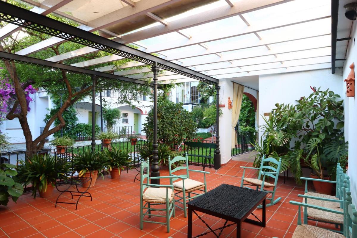 Jardín al aire libre en Hotel Varinia Serena - Balneario de Alange