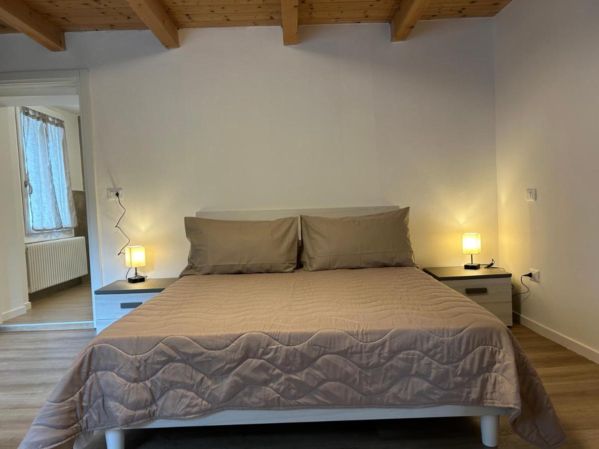 Larocca Tourist Home 6 Valbrenta - Housity