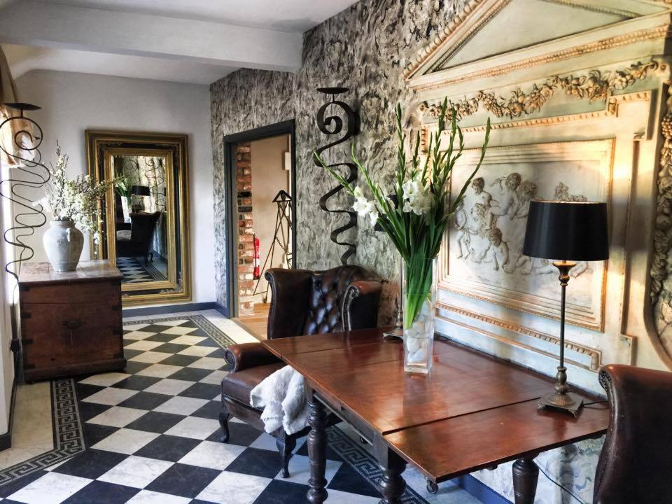 Meifod country house hotel - Housity