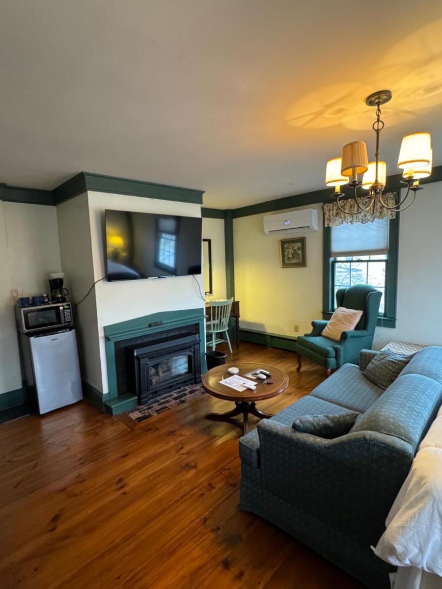 Chester Inn - Housity