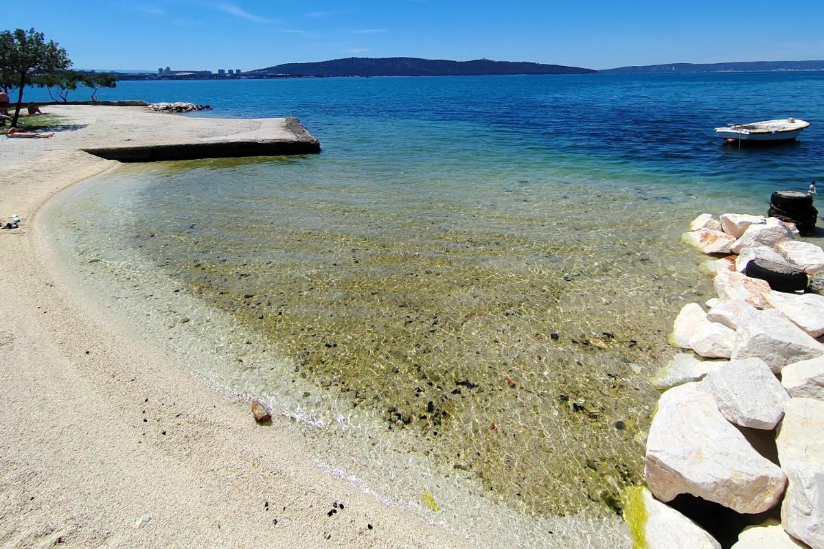 Family friendly apartments with a swimming pool Kastel Sucurac, Kastela - 14047 - Housity