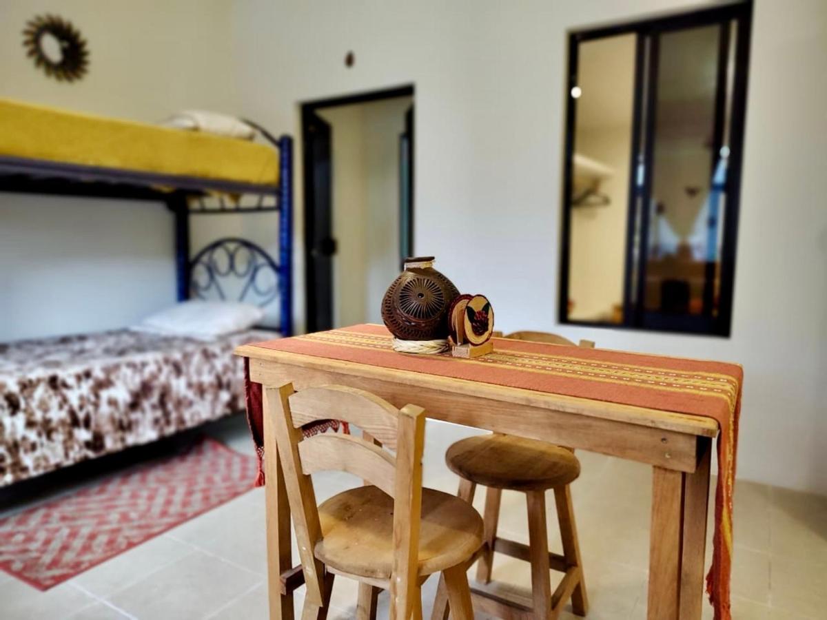 Casa EL Mundo 'Jalatlaco' - Housity