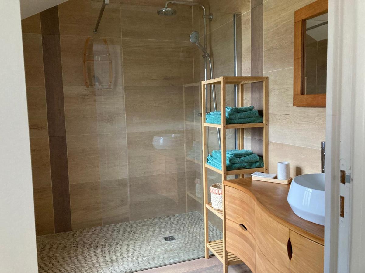 Charmante maison rénovée au calme avec jardin privatif, à 500m des plages et proche commerces - FR-1-306-1082 - Housity