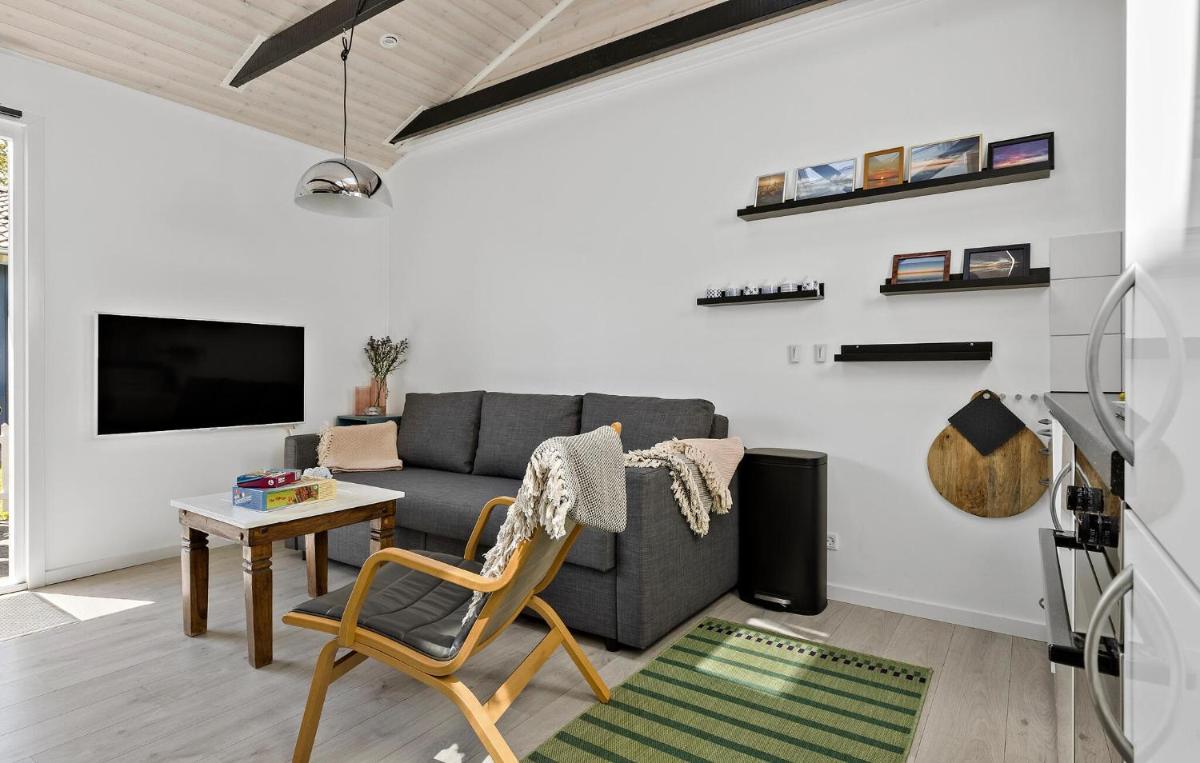 2 Bedroom Awesome Home In Bogense - Housity
