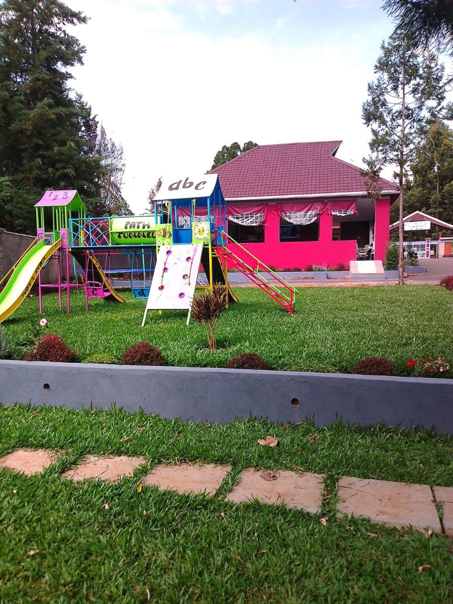 Suitetrails - Tausi Gardens- Kabarnet