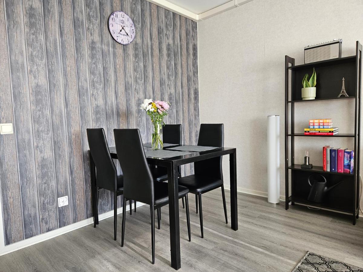 Rauma Canal Apartment - Hizvo
