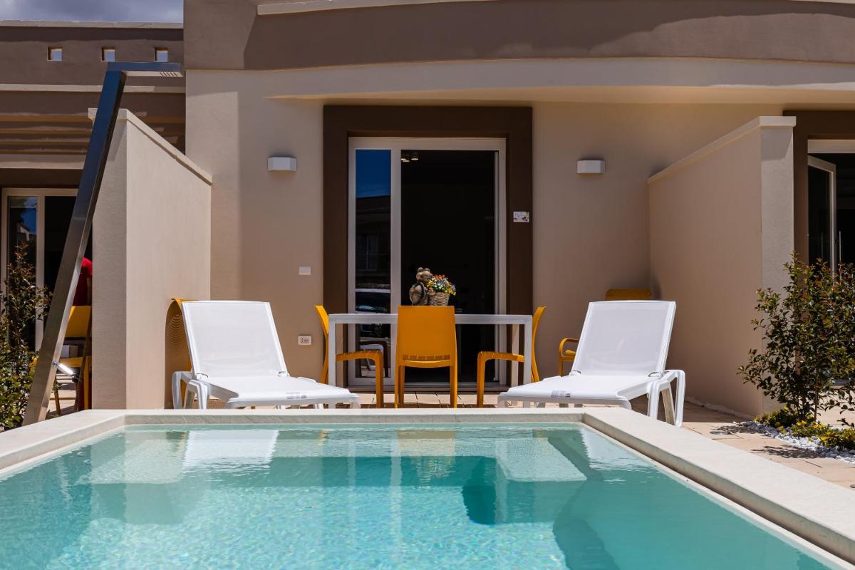 La Collina di Montegrappa - Suites with Heated Private Pool - Suites with Shared Pool - Housity