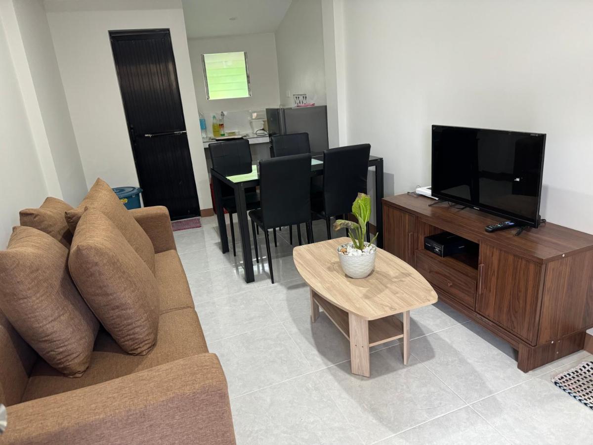 Comfy Staycation III in Sorsogon City - Housity