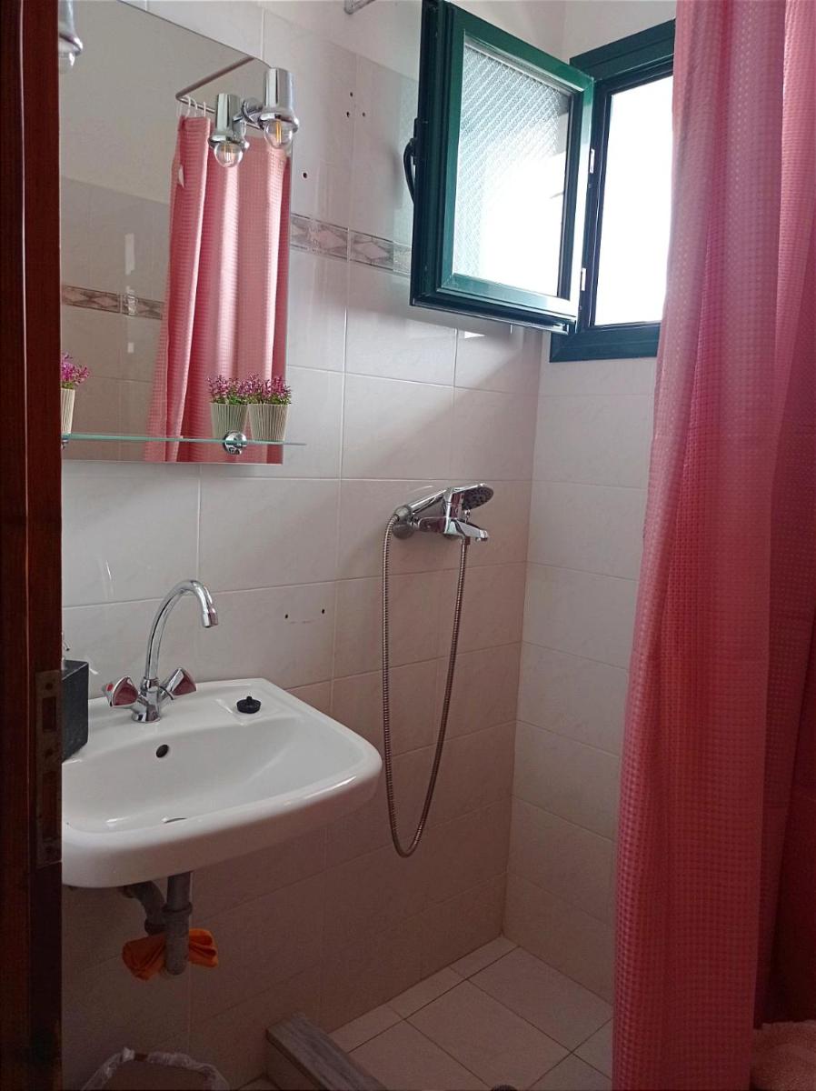 Limanaki Studios - Housity