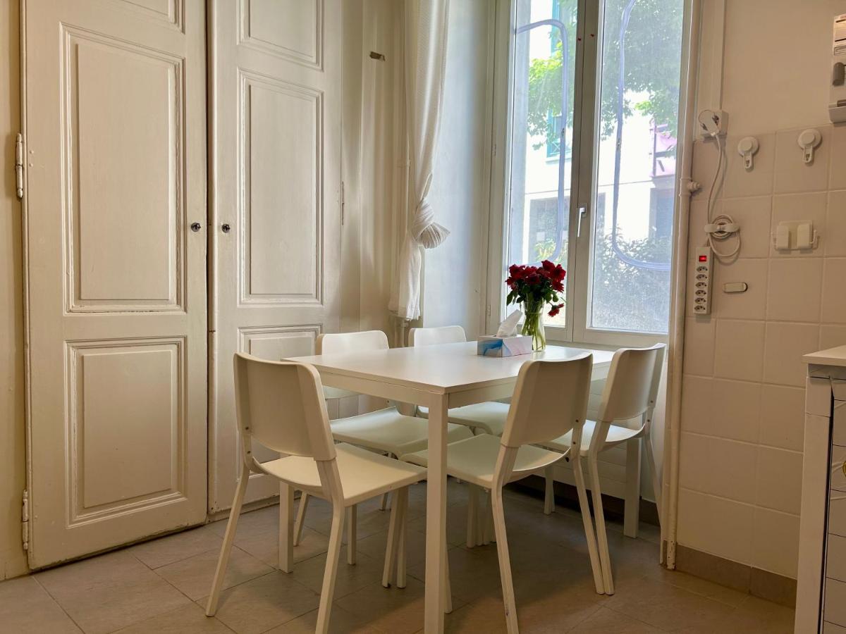 Chez moi - Housity