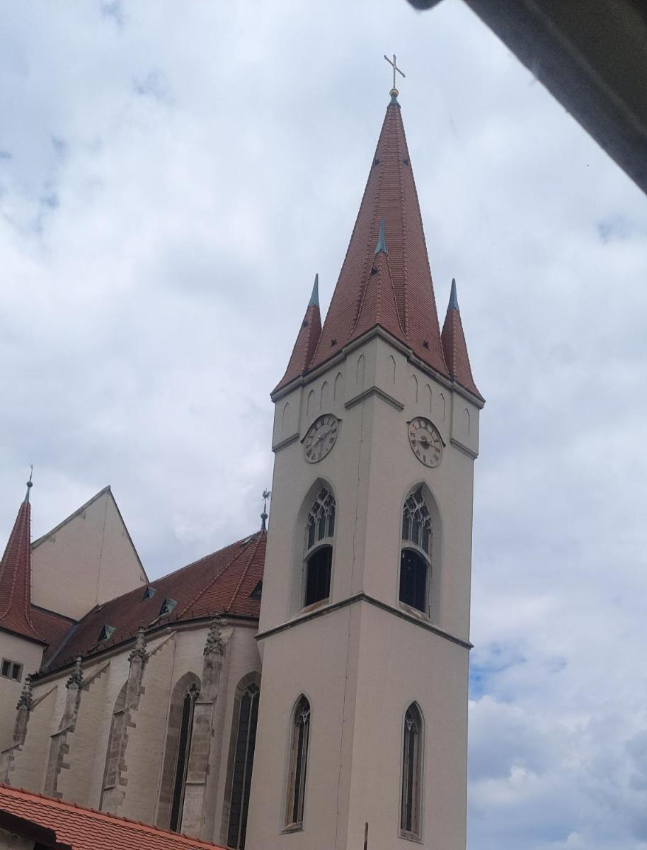 Apartments in the historic part of Znojmo - Housity