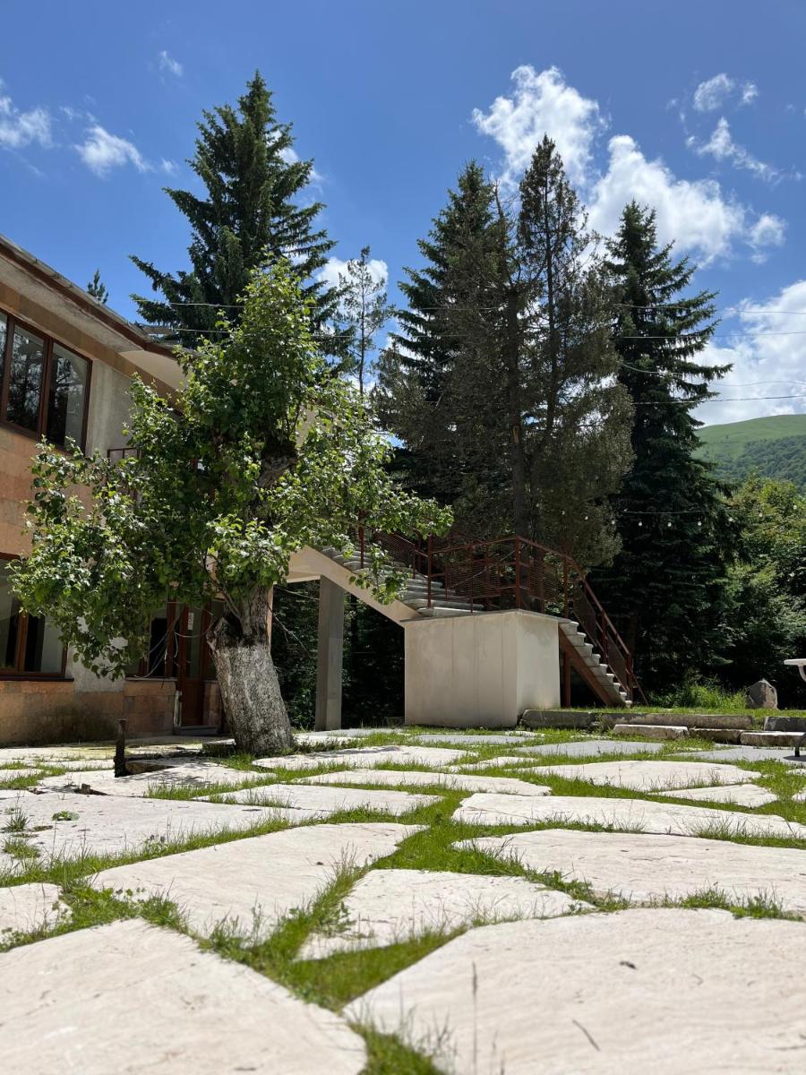Kompozitor Hotel Dilijan - Housity